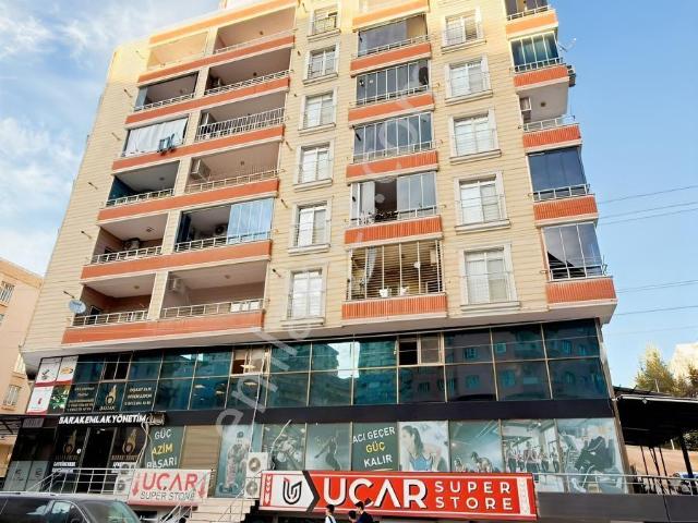 Barak Emlak'tan Merkezi Konumda Kiralık 3+1 Daire