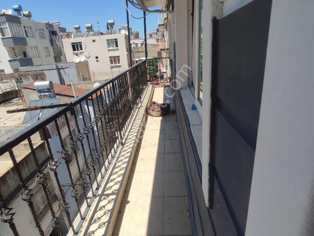Baraj Yolu Civarında Eşyalı Daire Geniş Oturumlu 1+1