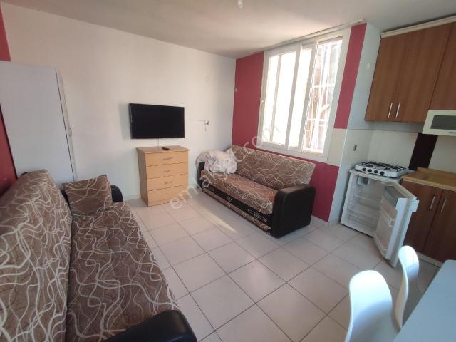 Baraj Yolu Civarında Kiralık Eşyalı Daire Geniş Oturumlu 1+0