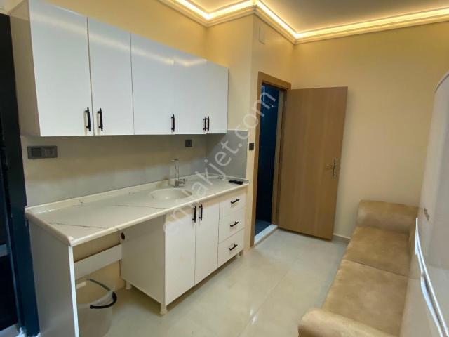 Baraj Yolu İbo Osman Caddesinde Cadde Üzerinde 1+1 Eşyalı Kiralık Daire