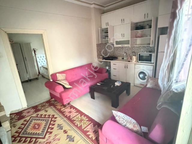 Baraj Yolu İbo Osman Caddesinde Site İçerisinde 1+1 Eşyalı Kiralık Daire