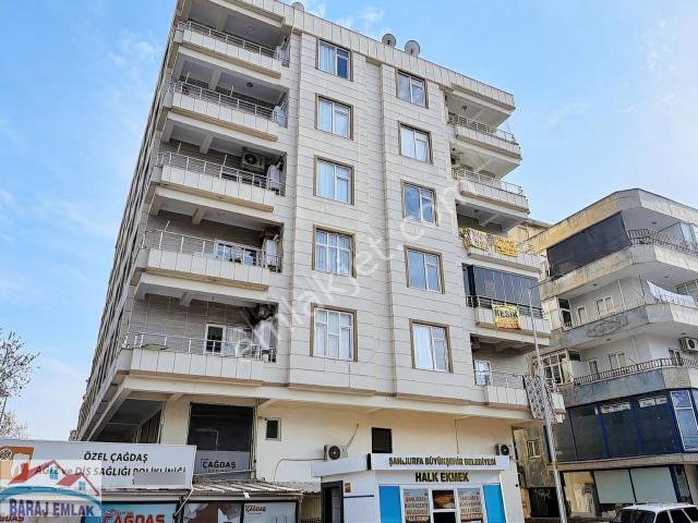Baraj Emlak Merkezi Konumda Satılık Daire