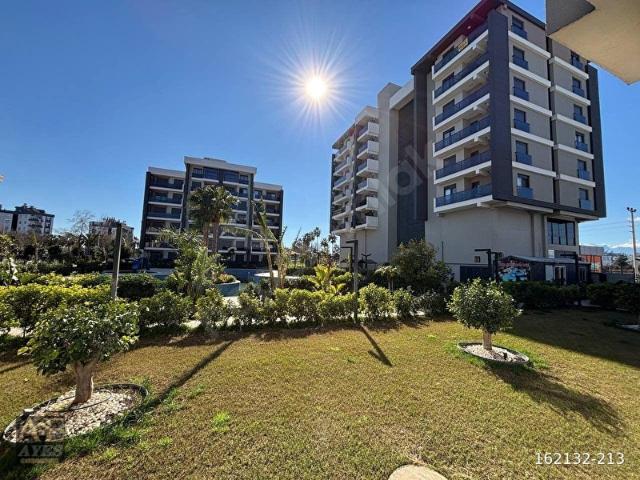 BARAJ MAHALLESİ'NDE HAVUZLU SİTE İÇERİSİNDE SATILIK 2+1 LÜKS DAİRE!