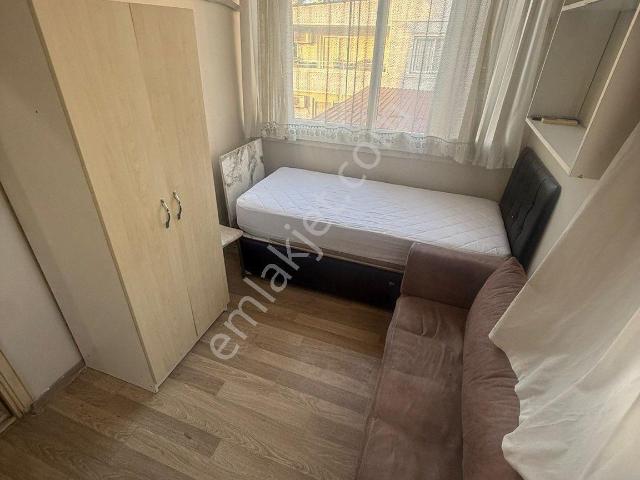 Barajyolu Hasan Usta Karşısı 1+0 Eşyalı Kiralık Daire