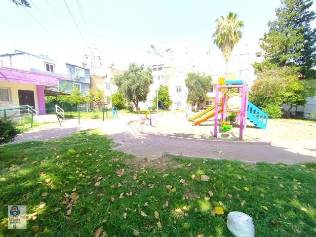 Barajyoluna 3 Dakika Mesafede Park Yanı Pimapenli Şebekeli Yerler Fayans Zemin Kat 3+1 Kapalı Mutfak