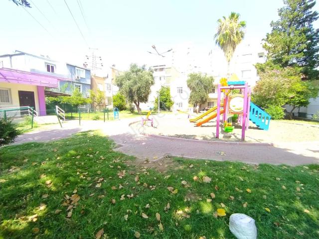 Barajyoluna 3 Dakika Park Yanı Şebekeli Zemin Kat 3+1 K.mutfak