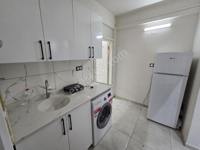 Barajyoluna Yakın 1+1 Kapalı Mutfaklı Balkonlu Eşyalı Daire