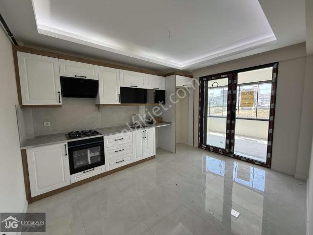 Baran Akgül'den Yedieylül Mah. 3+1 135m² Sıfır Arakat Lüx Daire