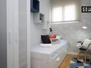 Encantador Alquiler de habitaciones en apartamento de 4 dormit.