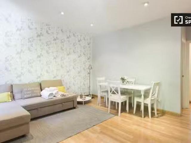¡Renta! Apartamento de 1 dormitorio en alquiler en Embajadores.