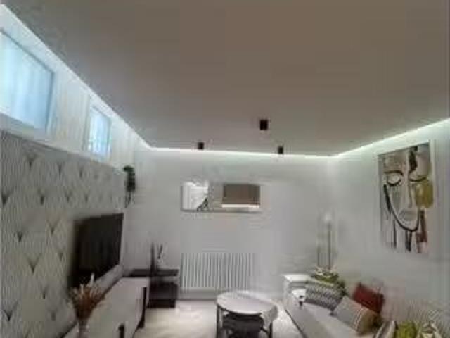 Único Apartamento de 2 dormitorios en alquiler en Goya, Madrid