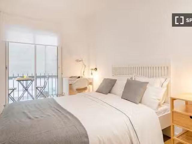 Bonito Habitación compartida en alquiler en Alicante