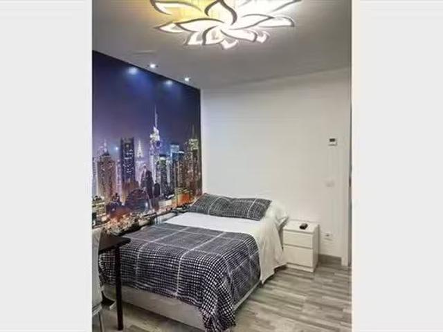 Acogedor Habitación en 17 Calle Madres de la Plaza de Mayo