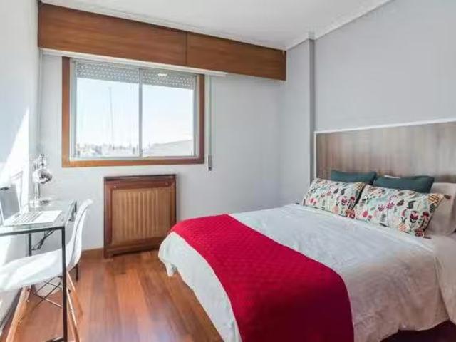¡Renta! Habitación en Avenida de Menéndez Pelayo, Pacífico