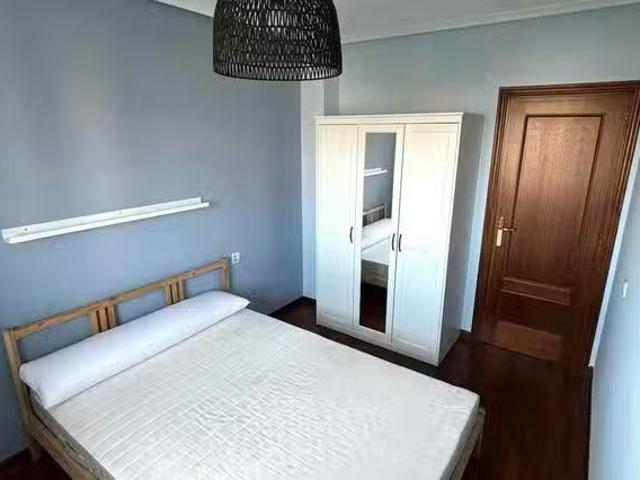 ¡Oferta! Habitación en Caballo de Pica kalea, Arriaga Lakua