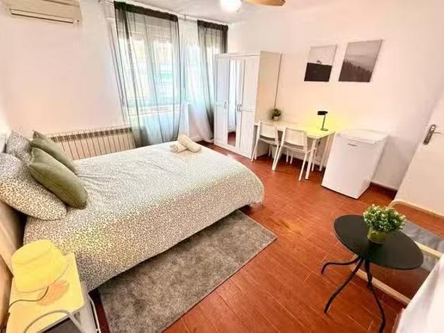 Único Habitación en Calle Cristo de la Victoria