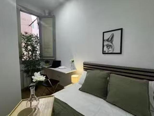 Único Habitación en Calle de Trafalgar, Chamberí