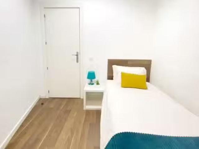 Barato Habitación en Calle de Valencia