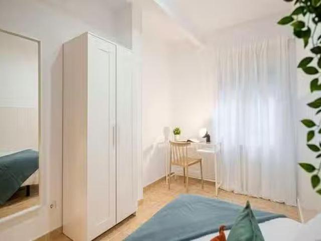 Barato Habitación en Calle de Bravo Murillo, Tetuán