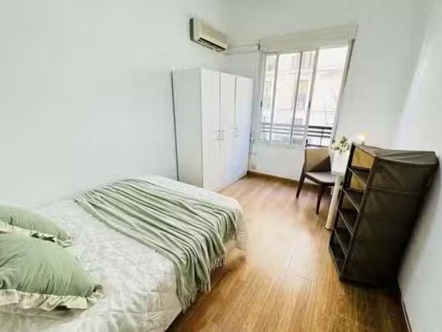 Bonito Habitación en Calle de Ferraz