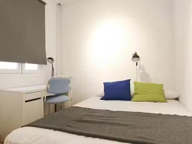Único Habitación en Calle de Ibiza, Ibiza