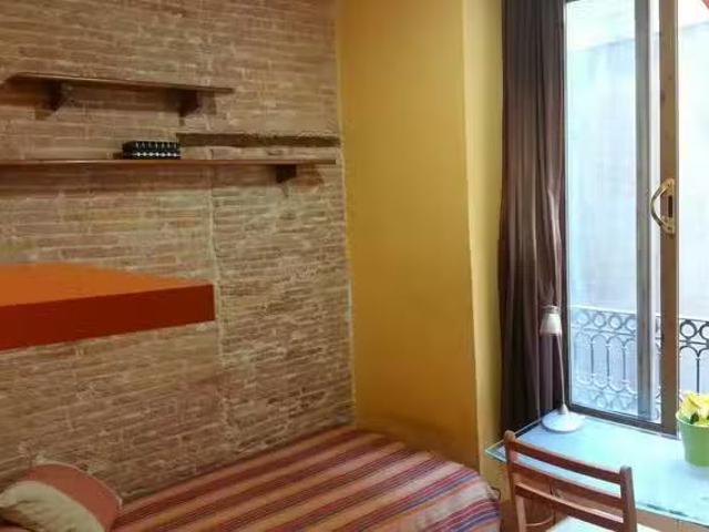Acogedor Habitación en Calle de la Cénia
