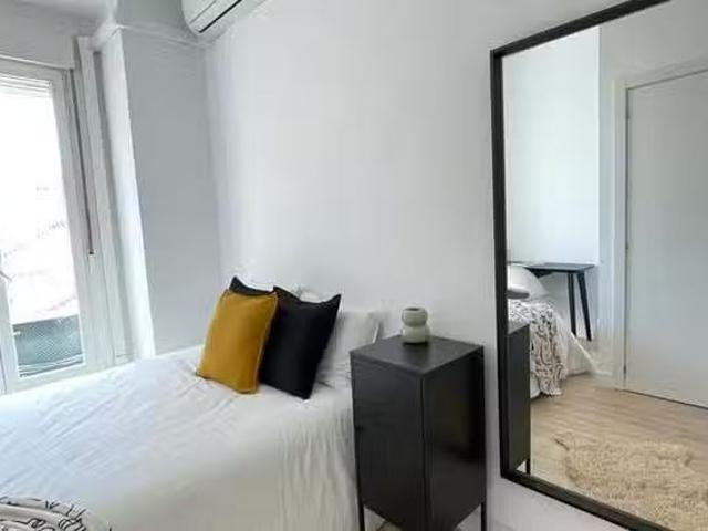 Nuevo Habitación en Calle de la Redondilla