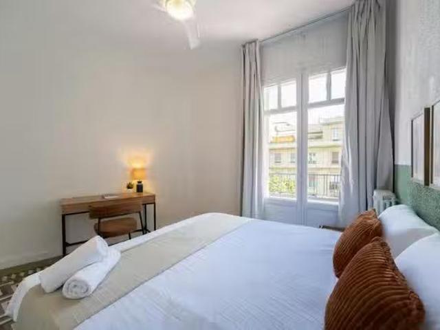 Acogedor Habitación en Calle de Ríos Rosas, Chamberí