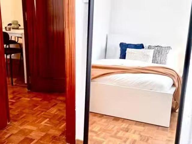 Único Habitación en Calle de San Ramón Nonato