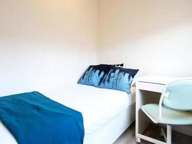 Encantador Habitación en Calle del Áncora