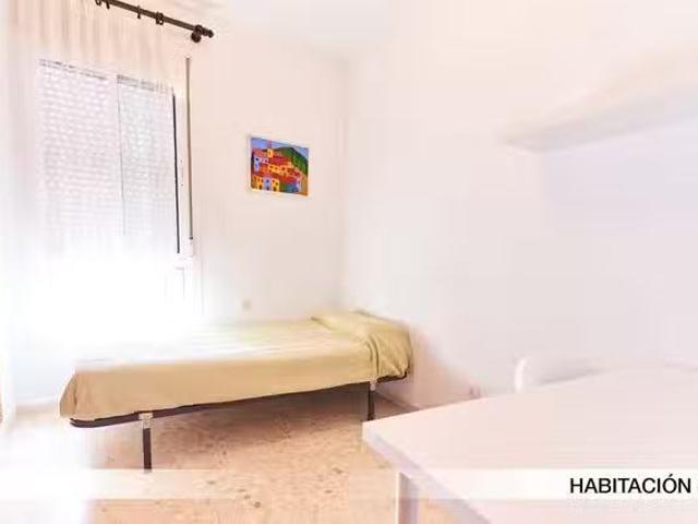 Barato Habitación en Calle Farmaceutico Murillo Herrera