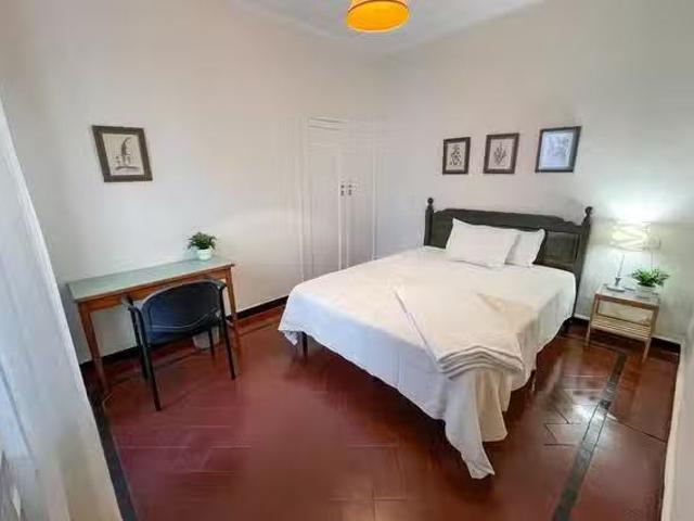Único Habitación en Calle Miguel Mañara, Casco Antiguo