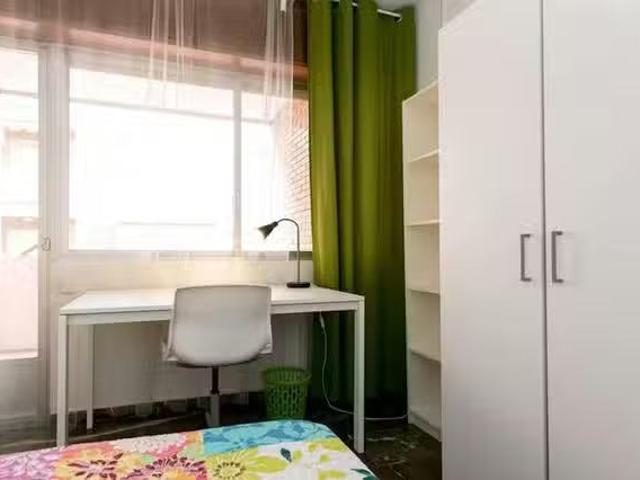 Barato Habitación en Calle Pedro Antonio de Alarcón, Camino de.