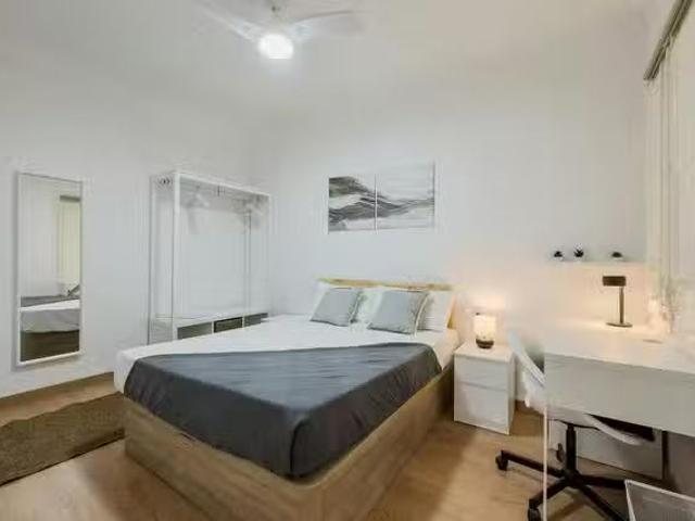 Único Habitación en Carrer d'Occident