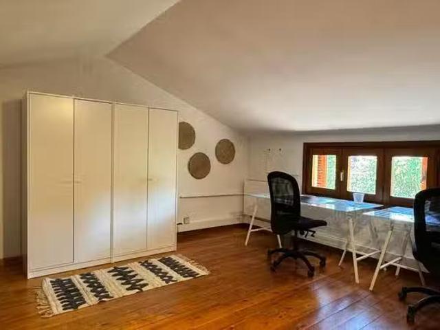 Acogedor Habitación en Carrer d'Octavi Bruix, Bellaterra