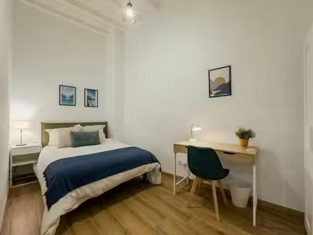 ¡Renta! Habitación en Carrer d'Avinyó, El Gòtic