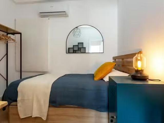 ¡Recién llegado! Habitación en Carrer d'Aribau, Sarrià Sant Ge.