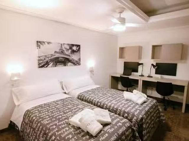 Nuevo Habitación en Carrer de Guillem de Castro, La Roqueta