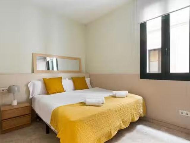 ¡Recién llegado! Habitación en Carrer de la Mercè, El Gòtic
