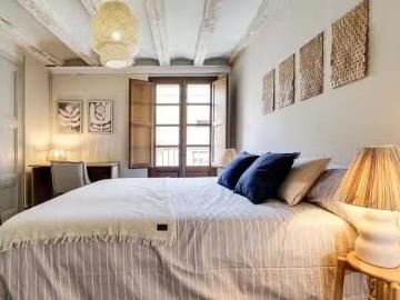 Bonito Habitación en Carrer de les Heures