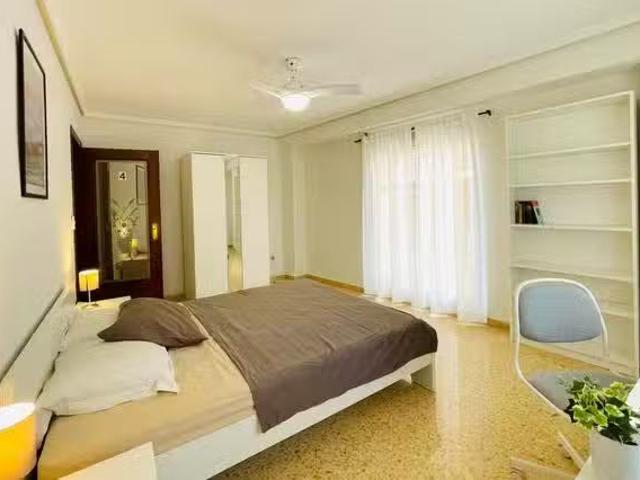 Acogedor Habitación en Carrer de Méndez Núñez