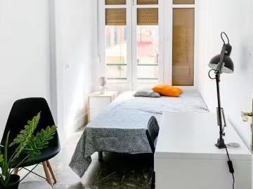 Encantador Habitación en Carrer del Convent de Santa Clara