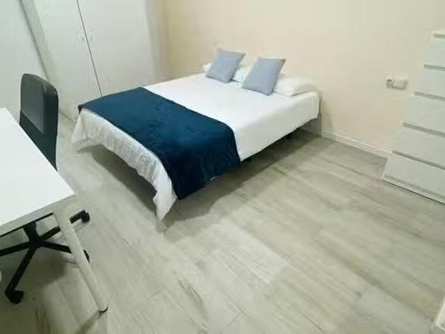 Nuevo Habitación en Carrer del Convent Santa Clara, Sant Franc.