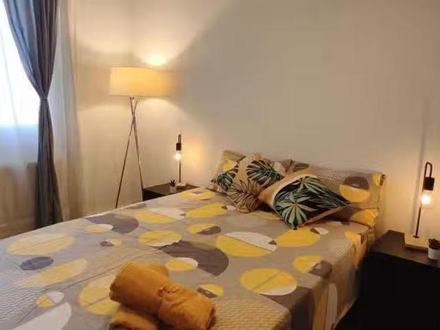 ¡Oferta! Habitación en Carrer d'Entença, La Nova Esquerra de l.
