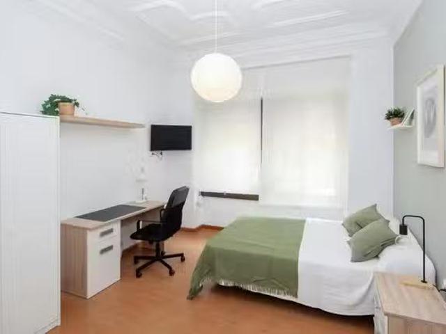 Único Habitación en Carrer Sant Josep de Calassanç, Arrancapins