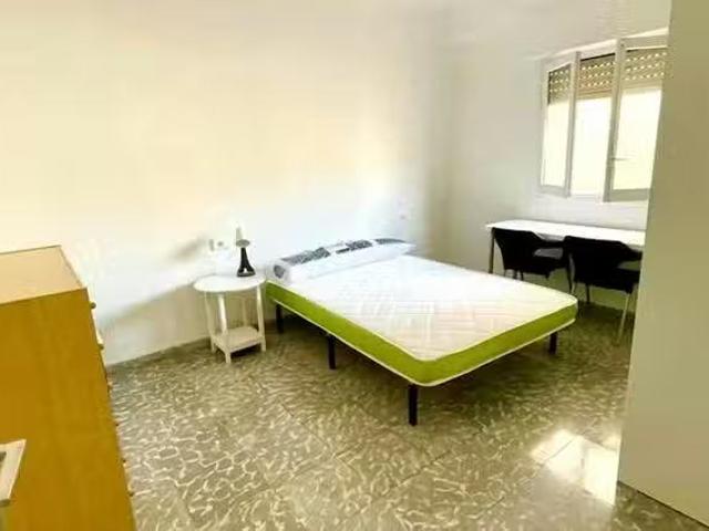 ¡Oferta! Habitación en Carrer Unió