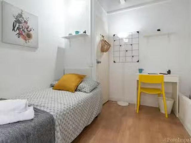 Encantador Habitación en Passatge del Rellotge, El Gòtic