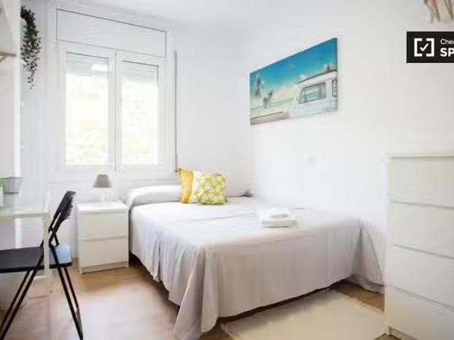 Bonito Habitación en piso compartido en alquiler en La Bordeta.