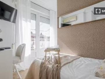 Único Habitación en piso compartido en alquiler, San Isidro, M.