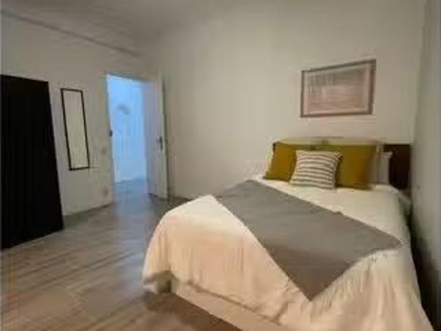 Único Habitación en piso compartido en Hostafrancs, Barcelona
